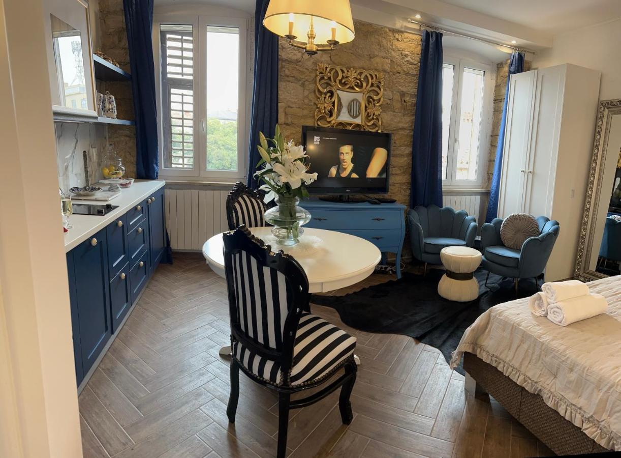 La Dolce Vita Luxury Apartments With Best Free Private Parking In City Center Pula Luaran gambar