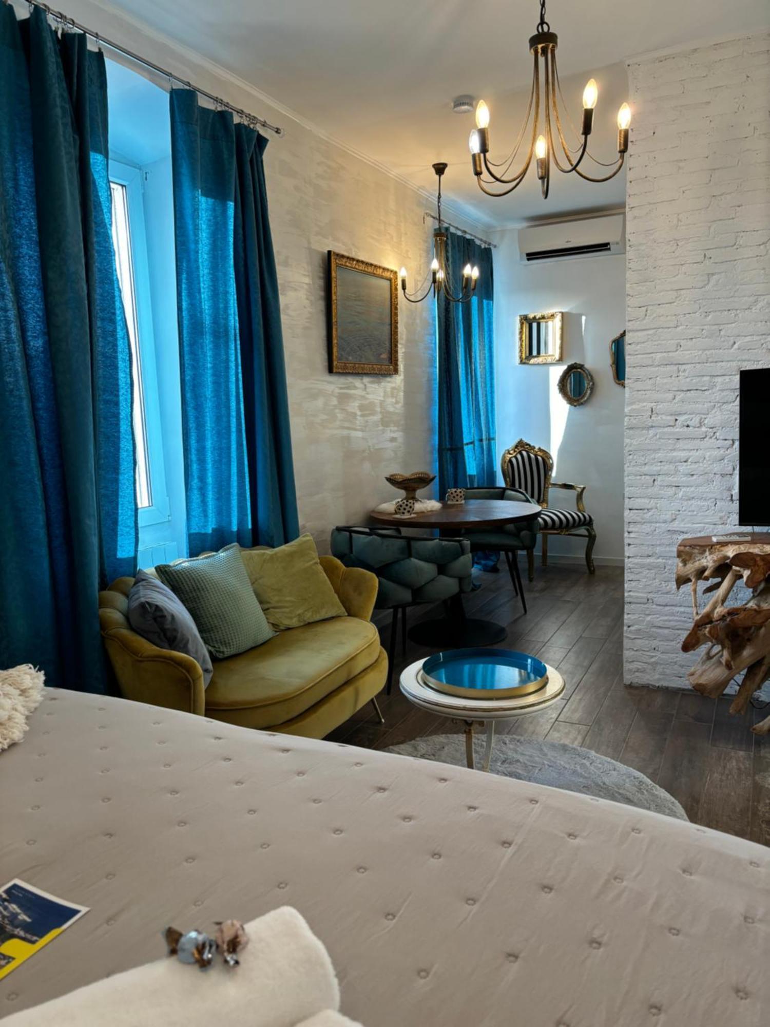 La Dolce Vita Luxury Apartments With Best Free Private Parking In City Center Pula Luaran gambar