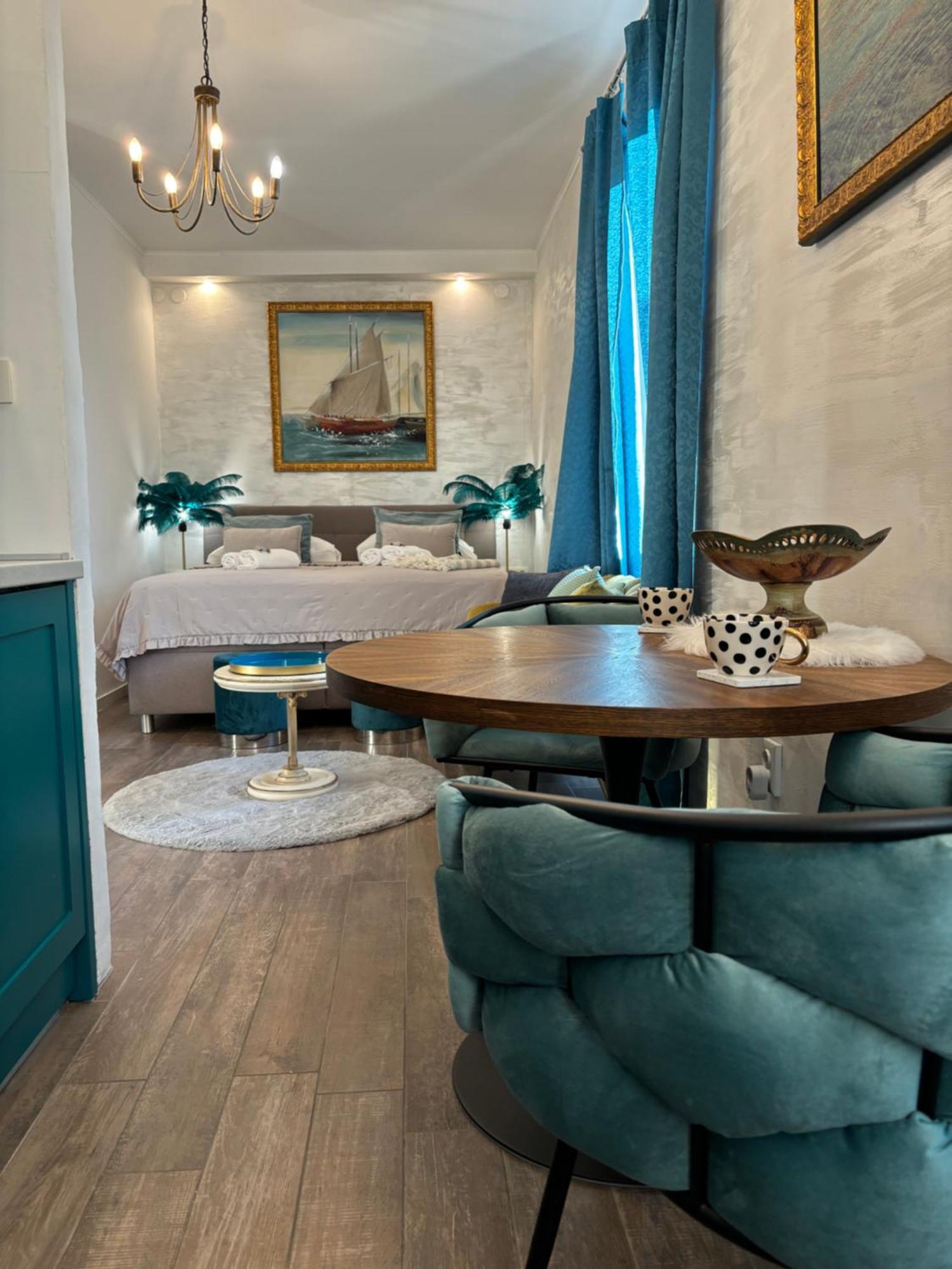 La Dolce Vita Luxury Apartments With Best Free Private Parking In City Center Pula Luaran gambar