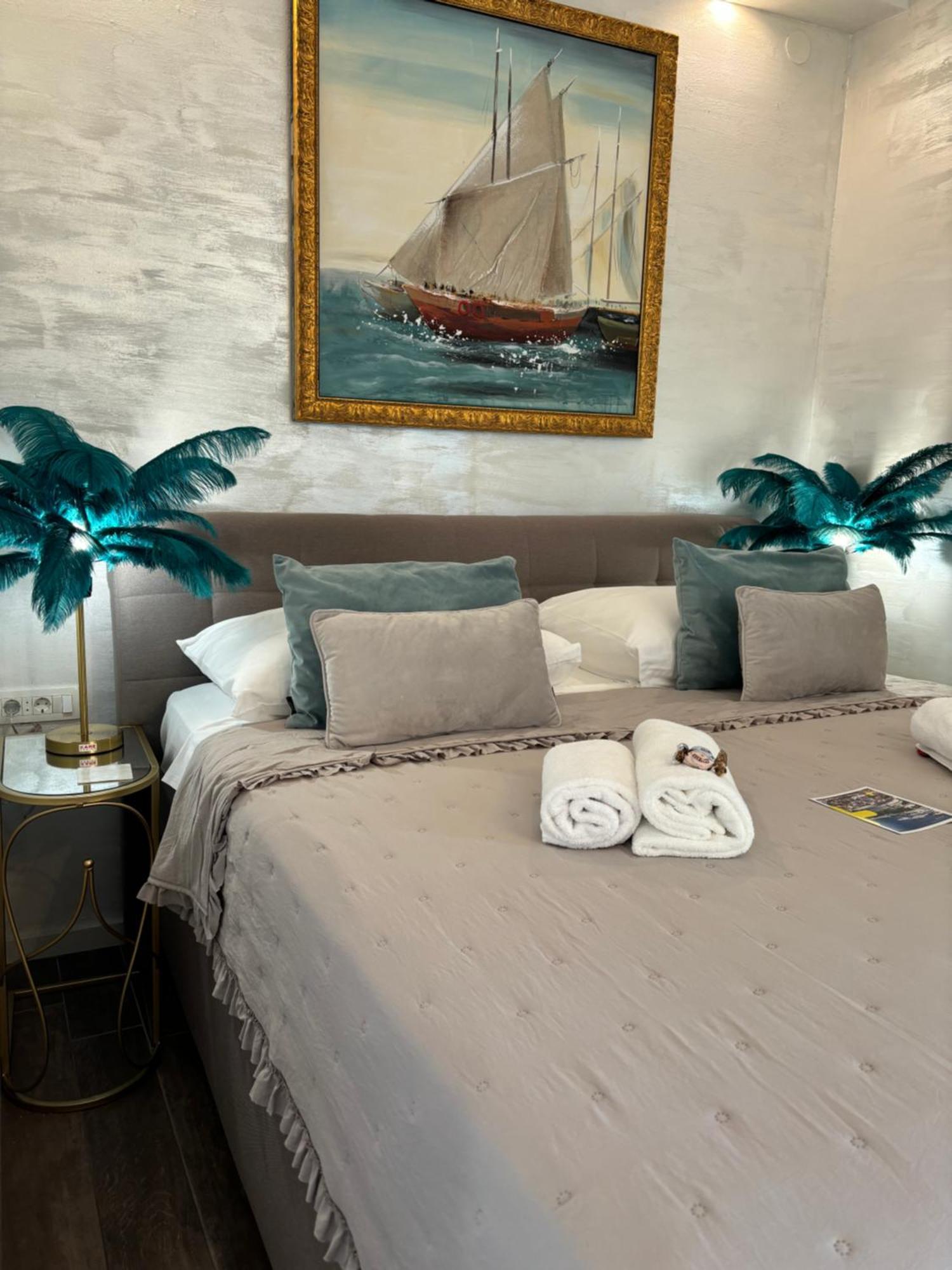 La Dolce Vita Luxury Apartments With Best Free Private Parking In City Center Pula Luaran gambar